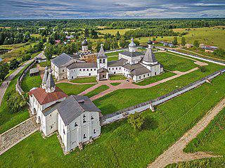 Ферапонтов монастырь, являющийся редким образцом сохранности и стилевого единства русского северного монастырского ансамбля XV — XVII веков, был включён в список Всемирного наследия ЮНЕСКО в 2000 году… Фото 4 