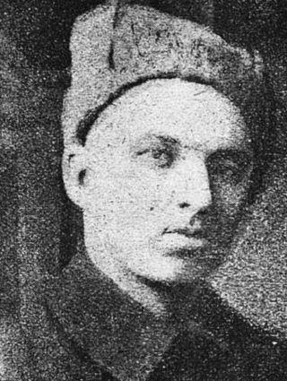 Латышский большевик, сражавшийся против юнкеров во время Октябрьского вооружённого восстания в Москве, похоронен с ними на одном кладбище. Фото 4 