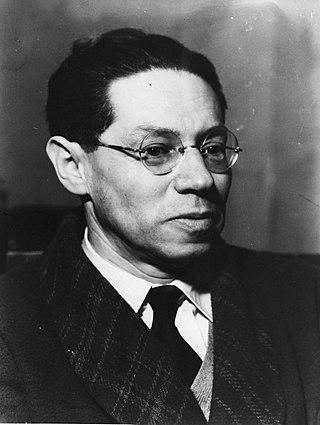 На основании автобиографии Троцкого  Фейхтвангер считал его писателем, а не государственным деятелем. Фото 1 