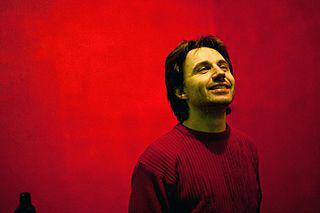 Неуязвимого акциониста погубили деревья. Фото 1 