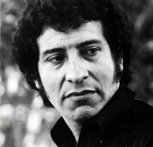 Песня U2 о погибшем роуди позднее посвящалась шахтёрам и жертве Пиночета. Фото 3 