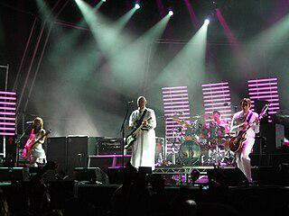 Самый успешный сингл в карьере The Smashing Pumpkins изначально был забракован продюсером. Фото 1 