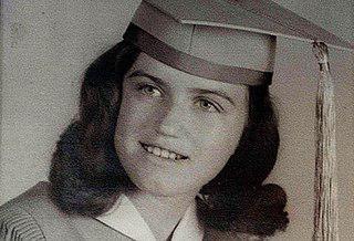 Спящая Белоснежка проспала 42 года, но так и не проснулась. Фото 1 