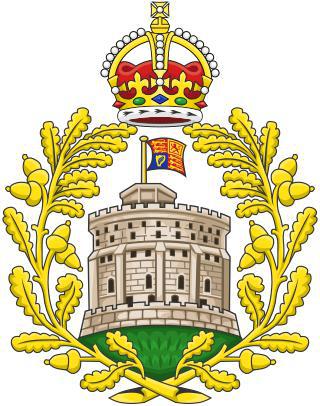 Венценосные особы посвящают праздничные мартовские дни общению с четвероногими аристократами в столице собачьего мира. Фото 1 