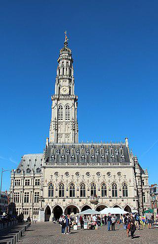 Жанну д’Арк изваяли из снега через три года после посещения ею Арраса. Фото 3 