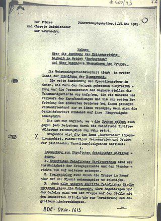 Чтобы фюрер не упрекал военные суды, немецкий юрист готов был пожертвовать гражданским населением. Фото 1 