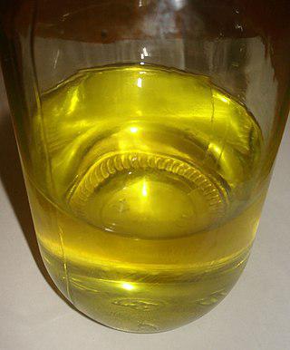 Для создания новогоднего пожелания нужны моллюски, зола, гравий, скипидар и яйца. Фото 4 