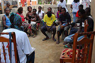 Новая глава (на илл.) фонда Викимедиа получила премию за социальное предпринимательство и возглавляла Федерацию[en] репродуктивного здоровья. Фото 2 