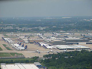 Основатель FedEx спас свою компанию, выиграв деньги в блэкджек. Фото 3 