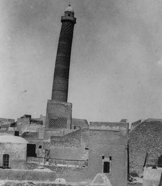 Падающие башни строят и в наше время. Фото 2 