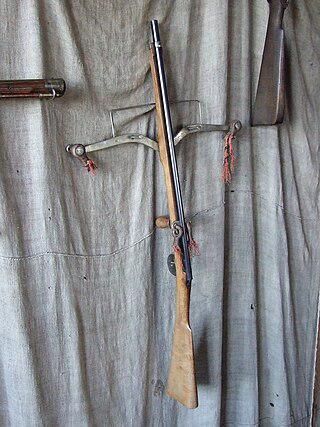 Ранний тип ружья унаследовал компоновку и даже название от арбалета, стрелявшего пулями. Фото 2 