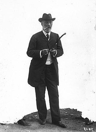 Русские писатели-гуманисты вышли из гоголевской шинели, а крымско-татарские интеллектуалы — из газеты. Фото 1 