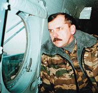 В грозненском аэропорту из самолёта украли генерала. Фото 2 